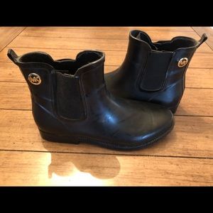 Michael Kors ankle rain boots